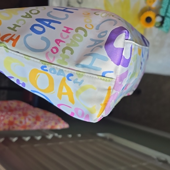 Coach NWT GRAFFITI tote - Picture 8 of 15